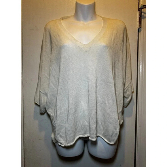 Eri & Ali Women Short Open Sleeve V Neck Top Blouse Shirt SizeXS CROPPED - Picture 1 of 6